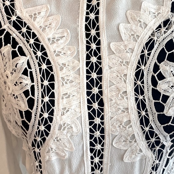For Love and Lemons iconic white crochet Penelope dress -long flared sleeves NEW - Picture 8 of 15